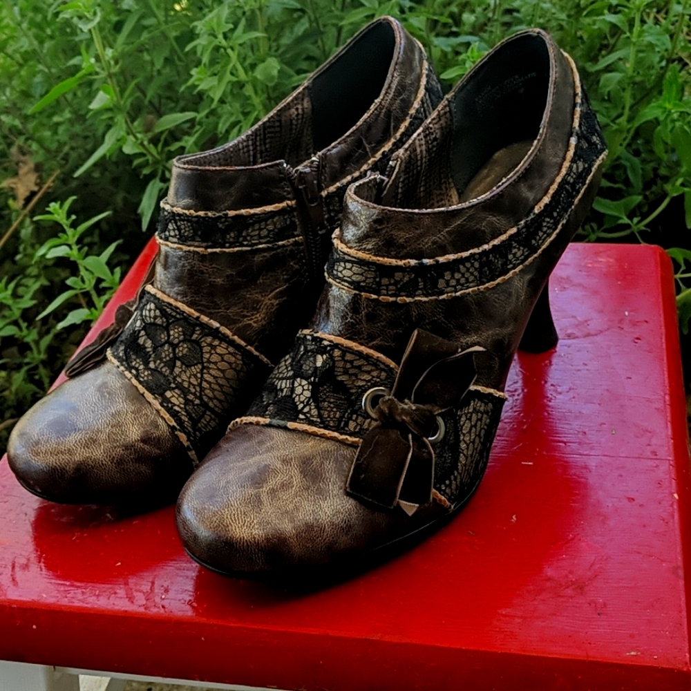 Vintage Bobbi Blu heels